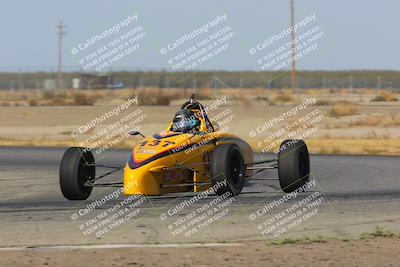 media/Oct-29-2022-CalClub SCCA (Sat) [[e05833b2e9]]/Race Group 1/Qualifying (Sweeper)/